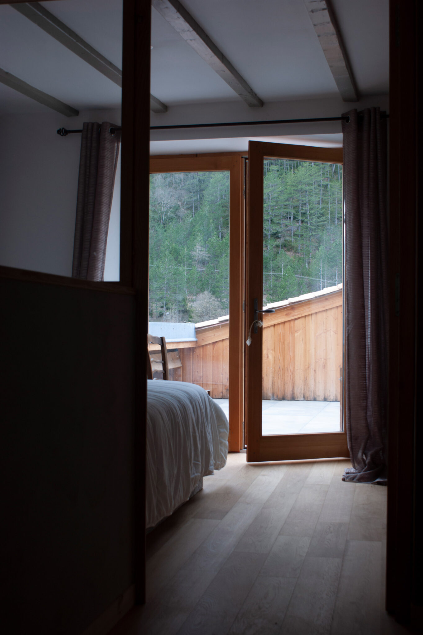 Rénovation d'une maison de village et création d'une terrasse tropézienne
