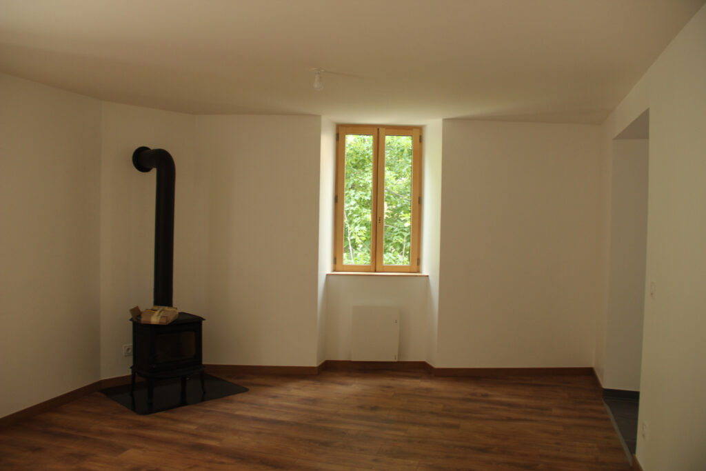 Réhabilitation de l’ancienne maison de l’ONF en deux logements et un cabinet médical